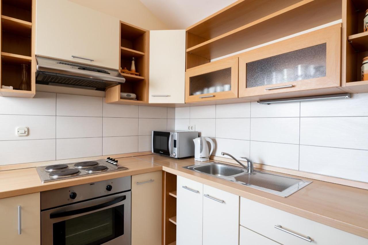 Apartments Rozelyn Ugljan Dış mekan fotoğraf